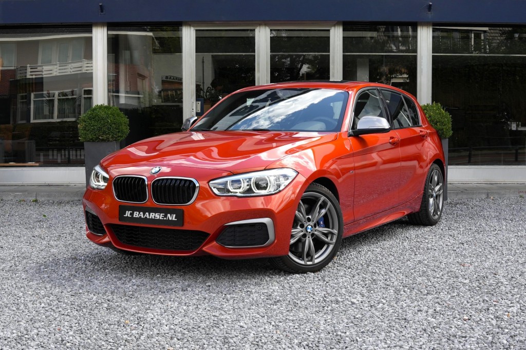 BMW 1-SERIE