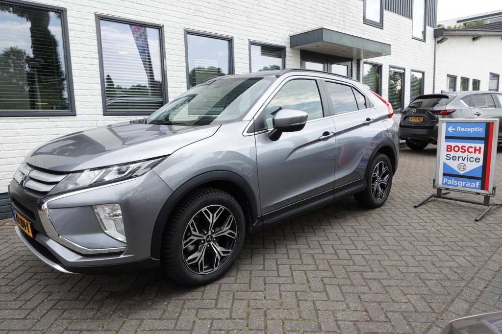 MITSUBISHI ECLIPSE CROSS