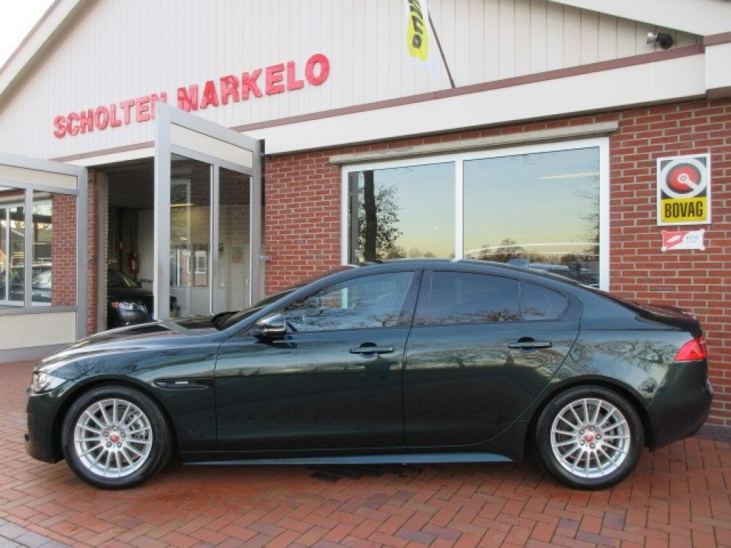 JAGUAR XE