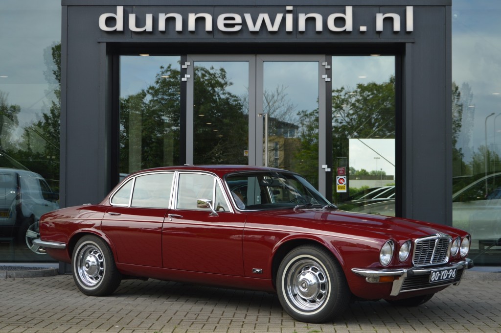 JAGUAR XJ