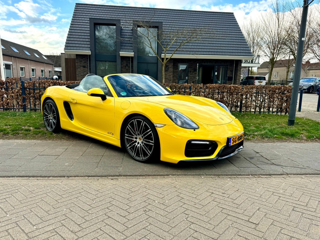PORSCHE BOXSTER