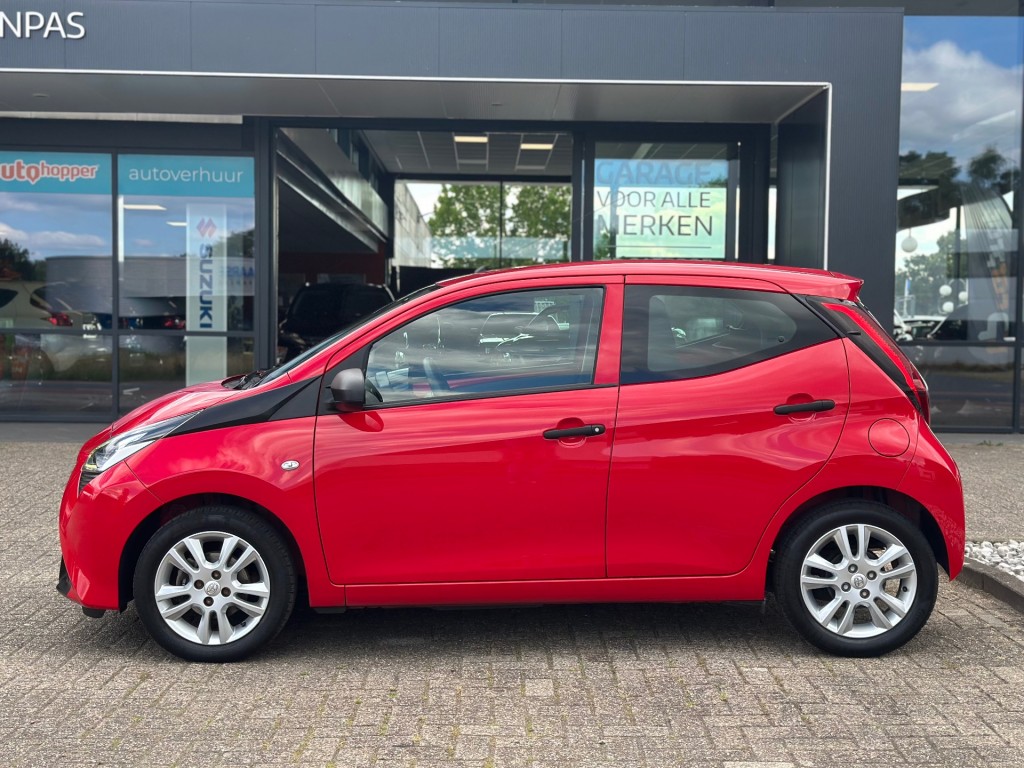 TOYOTA-AYGO-1.0 VVT-I 5-drs x-fun '' Airco - Elektrische ramen - CPV ''