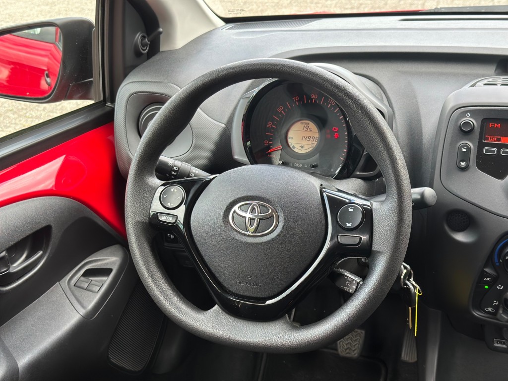 TOYOTA-AYGO-1.0 VVT-I 5-drs x-fun '' Airco - Elektrische ramen - CPV ''