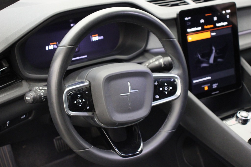 POLESTAR-2-Long Range Dual Motor Launch Edition 78kWh - Panorama