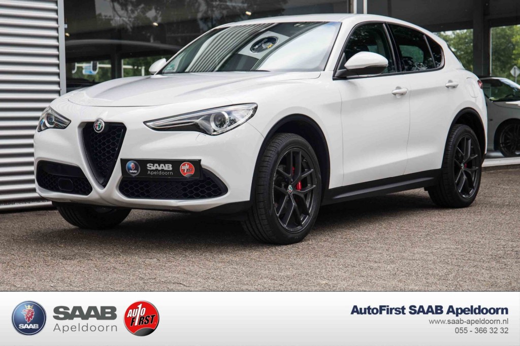 ALFA ROMEO-STELVIO-2.0 Turbo Super Q4 4 nieuwe banden