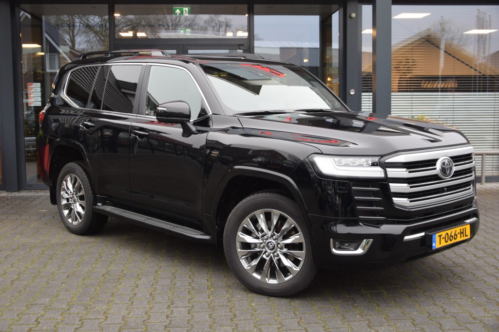TOYOTA-LANDCRUISER 300-3.3 D 5DRS 70TH ANNIVERSARY A/T 5 SITZ