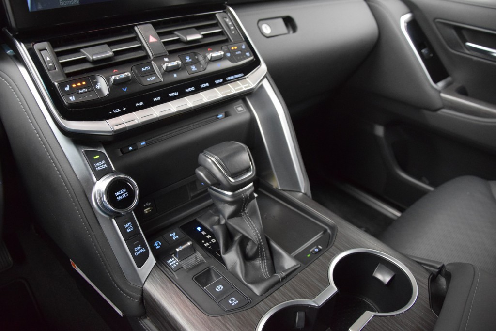TOYOTA-LANDCRUISER 300-3.3 D 5DRS 70TH ANNIVERSARY A/T 5 SITZ